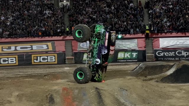 Monster Jam El Paso 2024 HIGHLIGHTS смотреть онлайн