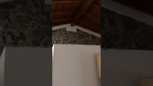 Типичный Итальянский городок Пинья, Sale Квартира рядом с Лазурным берегом. смотреть онлайн