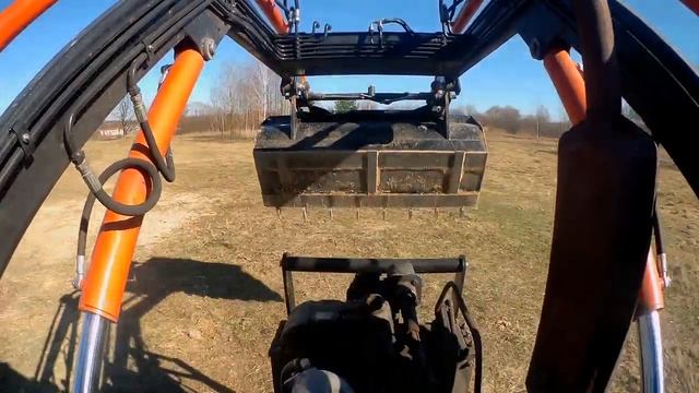 фронтлифт + мтз 80. копаем песок.