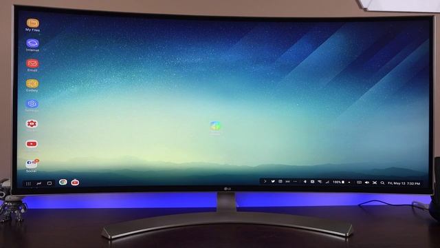 Samsung DeX Station смотреть онлайн