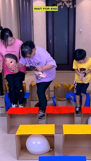 The box jumping challenge is so exciting, save it for later! ! ! 😂 ~ #shorts смотреть онлайн
