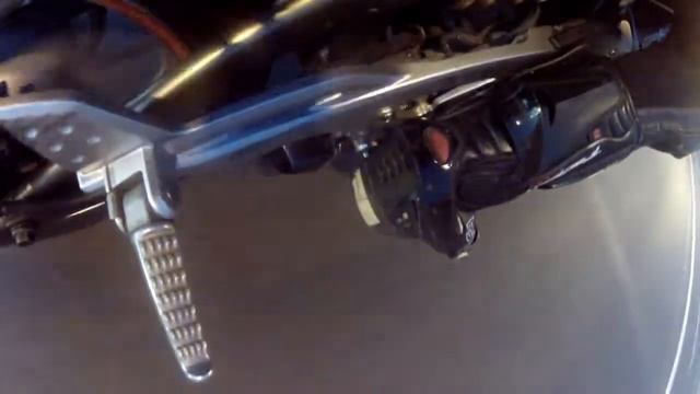 Kawasaki ER6-N Akrapovic Exhaust смотреть онлайн