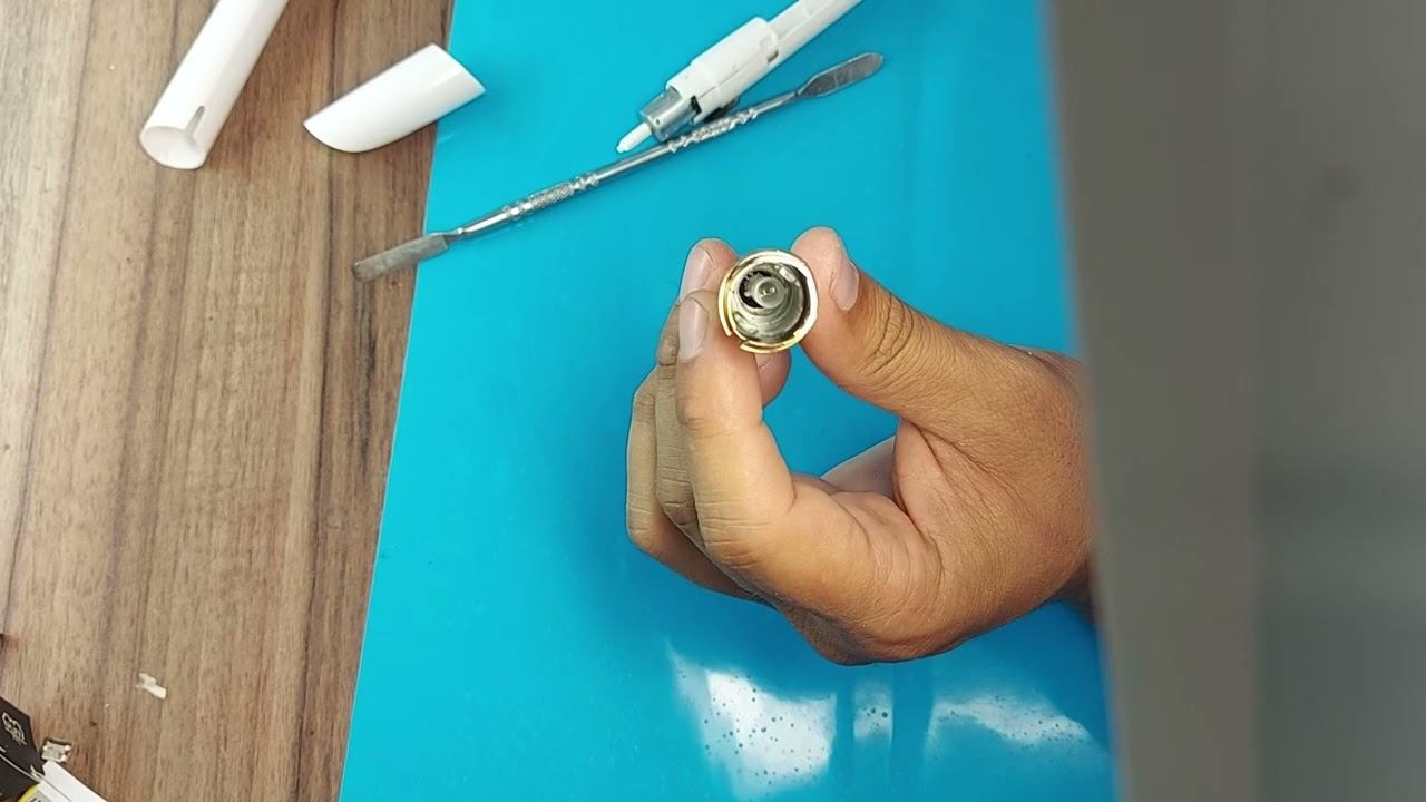 Ремонт триммера для бровей (Заводской брак) смотреть онлайн