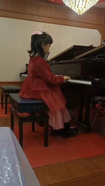 Красивая китайская песня.beautiful chinese song . Сиси, 7 лет( Китай)#shorts#short#shortvideo смотреть онлайн
