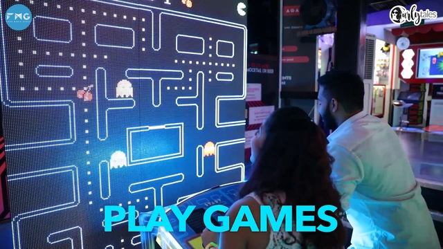 Mumbai's Biggest Trampoline Neon Party | Curly Tales смотреть онлайн