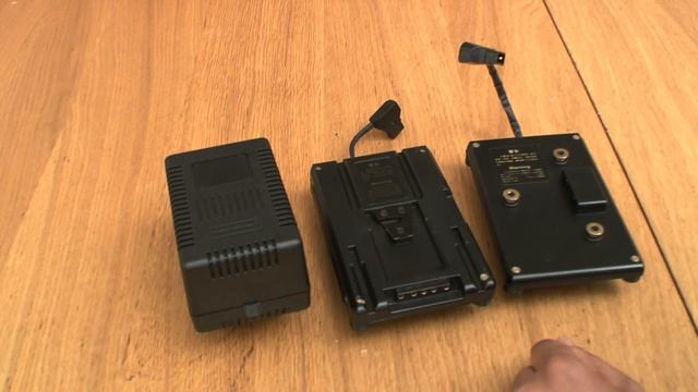 Neo Venturi Kracken jnr V-Mount Anton Bauer adapter D-Tap смотреть онлайн