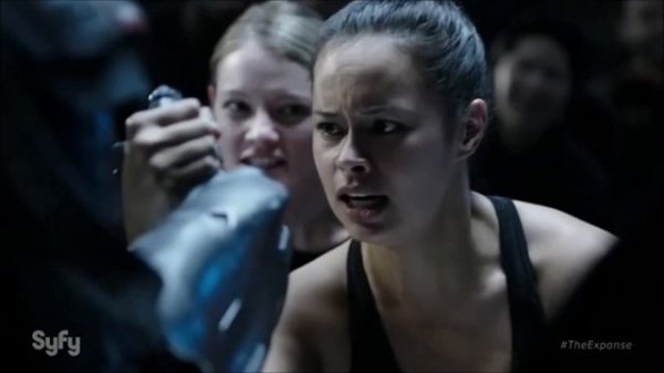 Arm Wrestling Girl vs Machine [The Expanse]