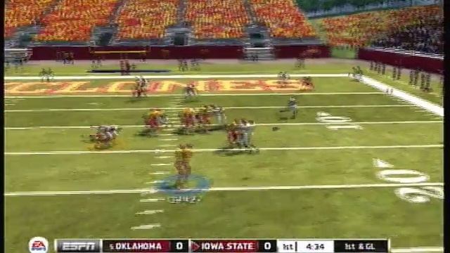 A look at NCAA football 13 смотреть онлайн