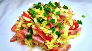 Салат с пекинской капустой простой, легкий и вкусный