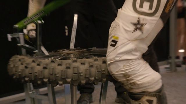 Billy Bolt delivers impressive ride at EnduroGP round two | Husqvarna Motorcycles смотреть онлайн