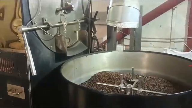 Обжарка кофе на промышленном ростере смотреть онлайн