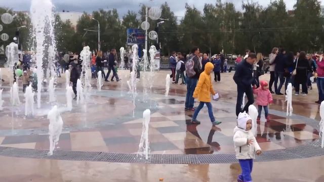 Два новых фонтана в Стерлитамаке смотреть онлайн