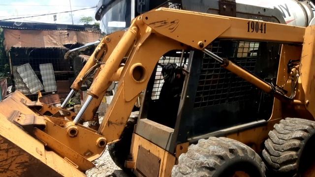 SCG 19041 Skid Steer Loader || Tugu Beton смотреть онлайн