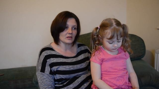 4 year old with addiction to eating CARPETS | SWNS TV смотреть онлайн