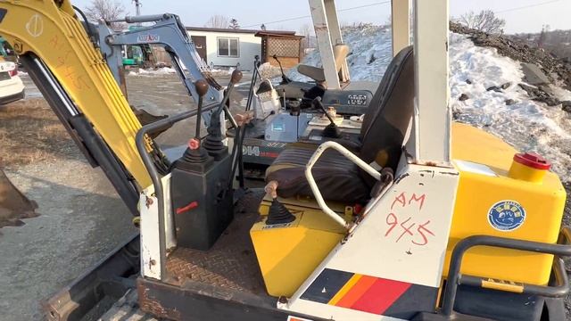 Yanmar B17 & Kubota KX-014