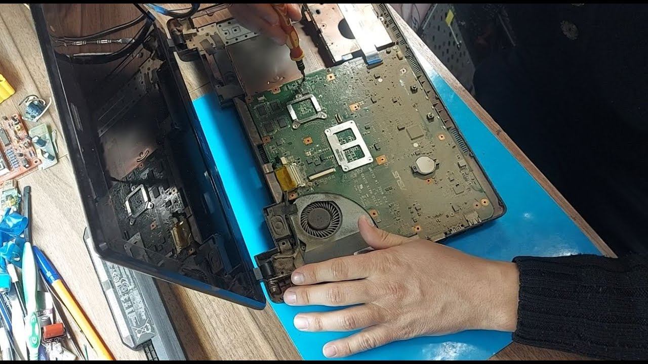 Как разобрать, почистить и заменить клавиатуру на ноутбуке ASUS K53s смотреть онлайн