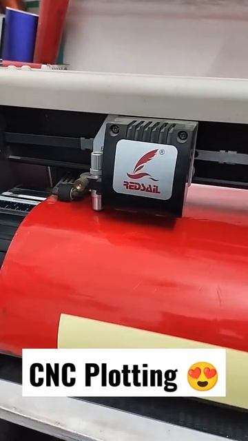 CNC cutting via Redsail cutting plotter😎 || Zee Web Shorts смотреть онлайн