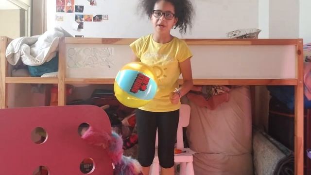 jasmine ballons AVEC La Musique La semaine prochaine a 13:00 смотреть онлайн