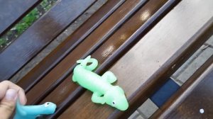 Обзор на липких ящериц