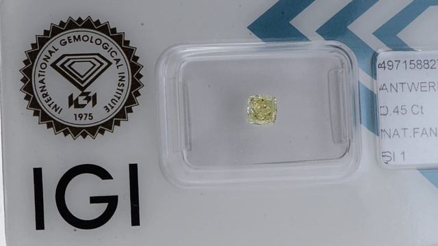 Cushion Shape Diamond Natural Fancy Yellow 0.45 Carat SI1 смотреть онлайн