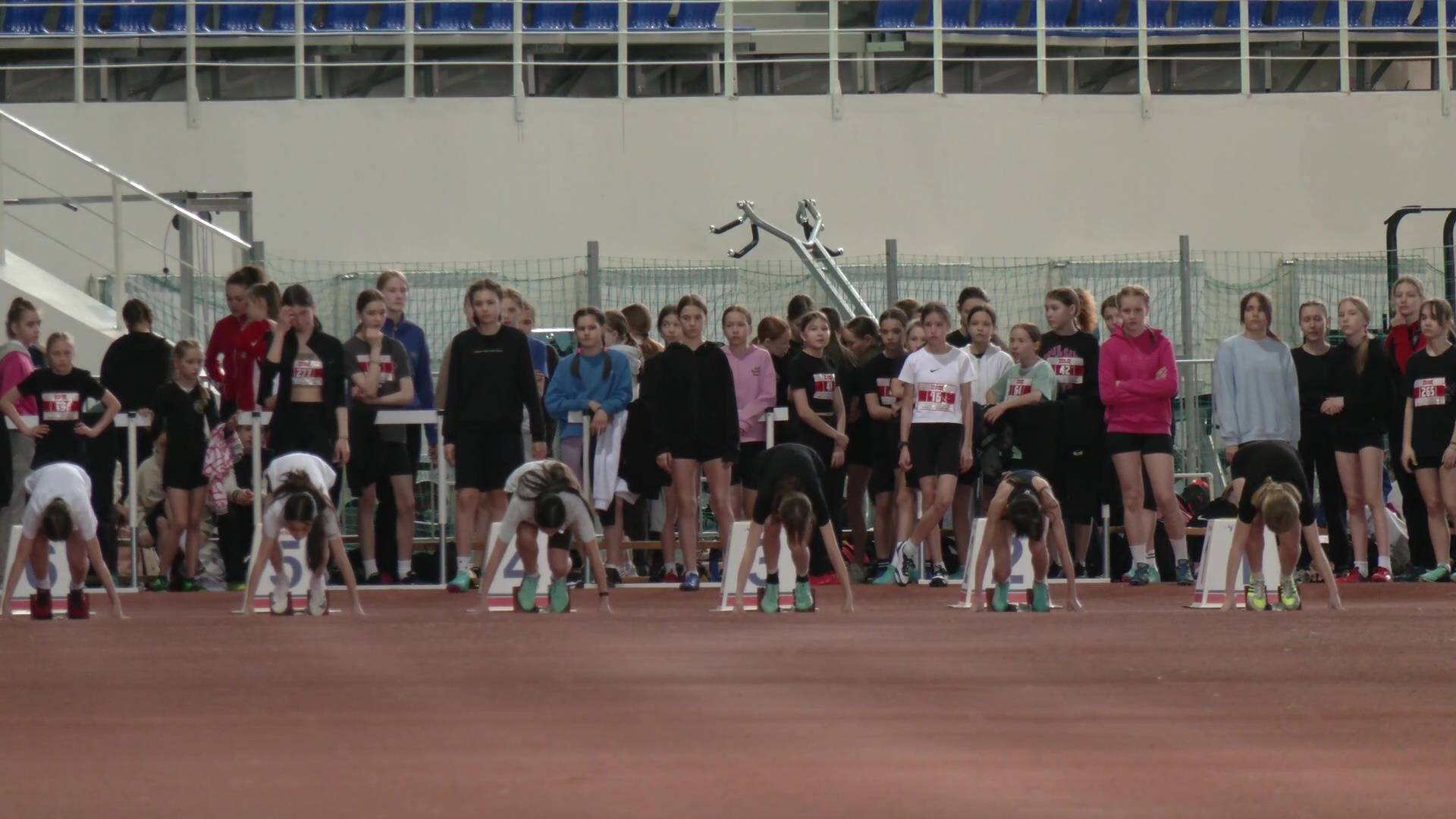 В Марий Эл прошли соревнования памяти атлетов Геннадия и Юрия Бобковых смотреть онлайн