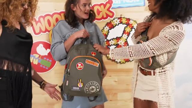 Kipling x Woodstock Moss Woodstock смотреть онлайн