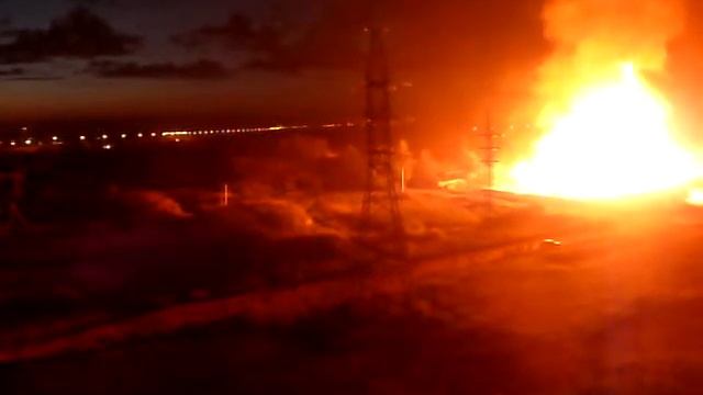 горит склад деревянной тары смотреть онлайн