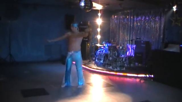 Male belly dancer смотреть онлайн