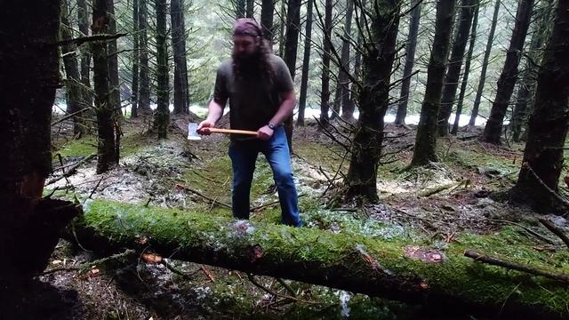 Ray Mears Wilderness Axe Review смотреть онлайн