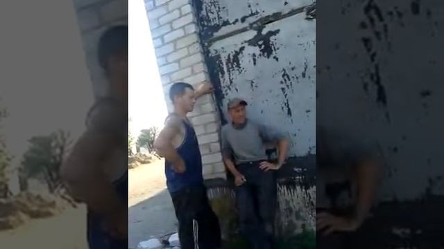Та я єбав її макарони :) смотреть онлайн