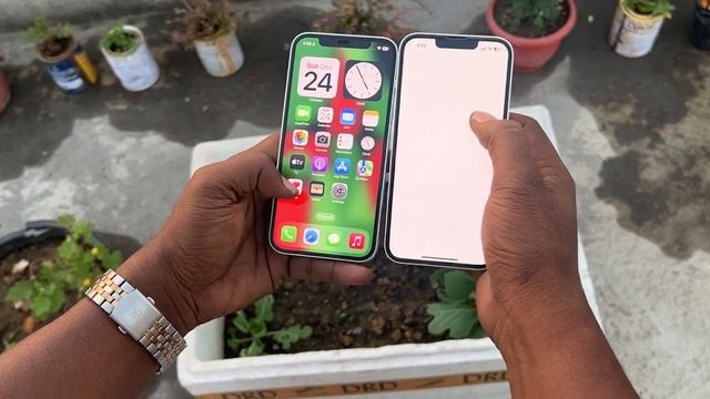 Second hand iPhone 13 vs iPhone 12 II Watch before Buy ! смотреть онлайн