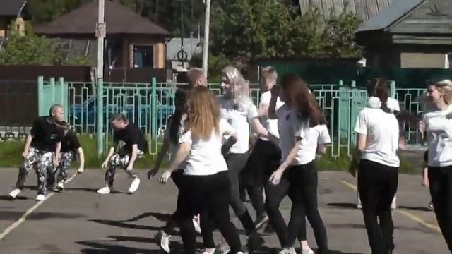 Флешмоб выпускников 2018 года смотреть онлайн