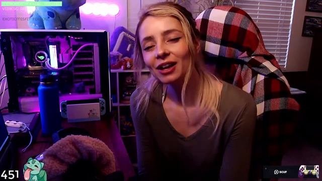monkaW смотреть онлайн