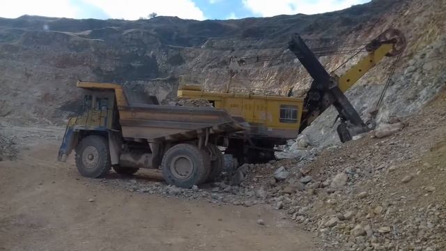 Загрузка белаза. смотреть онлайн