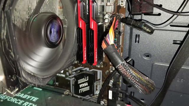 I7 9700k, Z390-a Pro