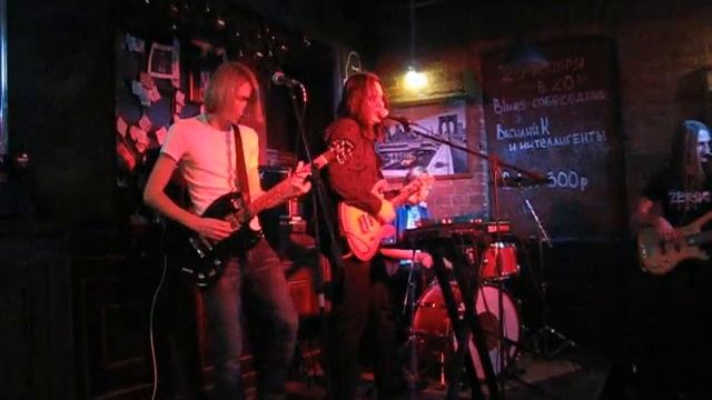 «Василий К. & Интеллигенты» в пивбаре «Гвоздь». 27.11.2011 смотреть онлайн