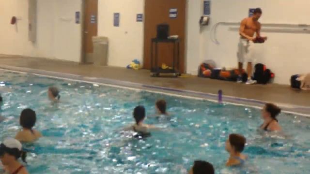 Richard Gormley ZES, AQUA ZUMBA® CUMBIA смотреть онлайн