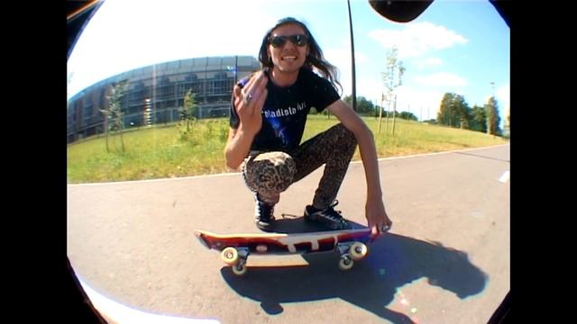 КАК ДЕЛАТЬ АРАБСКИЙ ДРИФТ НА СКЕЙТБОРДЕ | HOW TO ARABIC DRIFT ON A SKATEBOARD смотреть онлайн