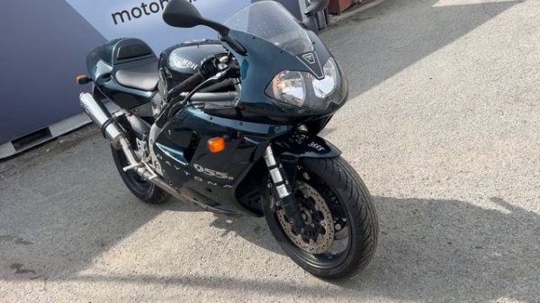 TRIUMPH DAYTONA 955i