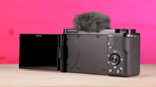 Sony ZV-E10 REVIEW (vs Sony ZV-1) смотреть онлайн
