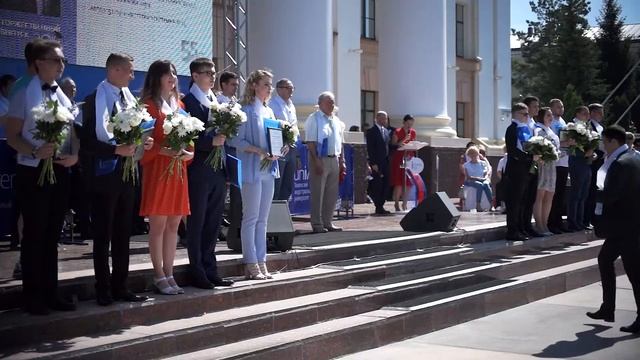 ТИУ выдал путёвку в профессию 2827 инженерам смотреть онлайн