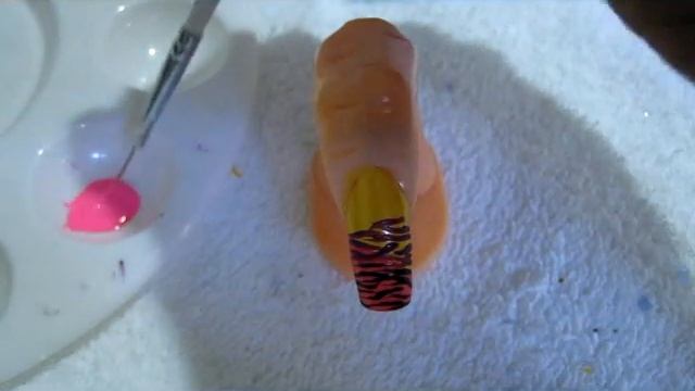 Pink and Yellow Springtime Zebra Nails (Request) смотреть онлайн