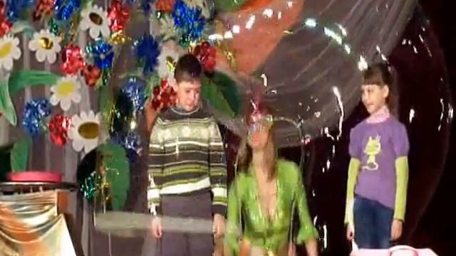 Soap bubbles! Мыльные пузыри удивили всех! Шоу мыльных пузырей. Г Сморгонь смотреть онлайн