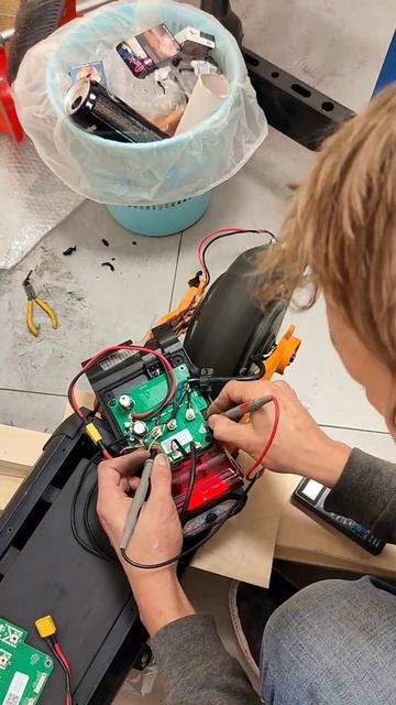 #ремонтэлектросамокатов #правдажизни #kugoo смотреть онлайн