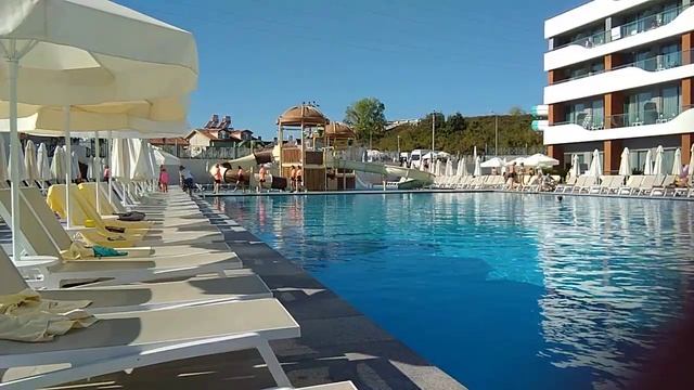 Дневные развлечения/завершающая фаза/гости ещё в ресторане Victory be mine смотреть онлайн