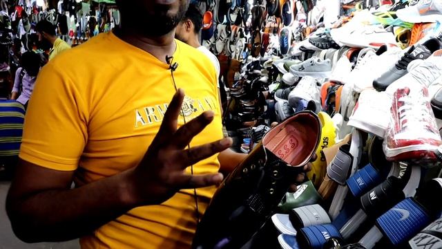 KOLKATA METRO GALI RETAIL SHOE MARKET | CHEAP PRICE | NIKE PUMA REEBOK COPY | смотреть онлайн