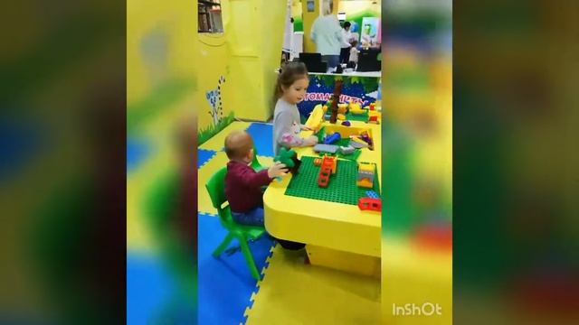 в Новый год с новыми эмоциями. Семья #PavLOVES в Мадагаскарии г. Ярославль 2 января 2021 г. смотреть онлайн