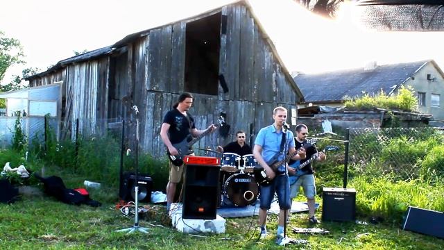 Learn To Fly (Foo Fighters Cover) смотреть онлайн