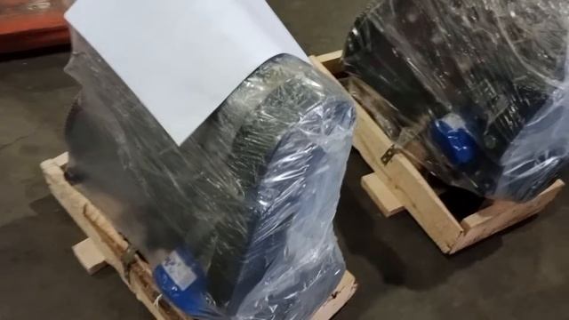 Отправка 2-х двигателей ТК "Деловые линии" от 23.05.2022 смотреть онлайн