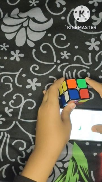 Solving a 2×2 Rubik's cube in 10 sec. #shorts #cube #rubik's_cube #cube #pyraminx смотреть онлайн